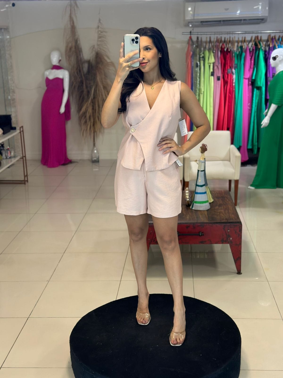 Imagem de short cor goiaba